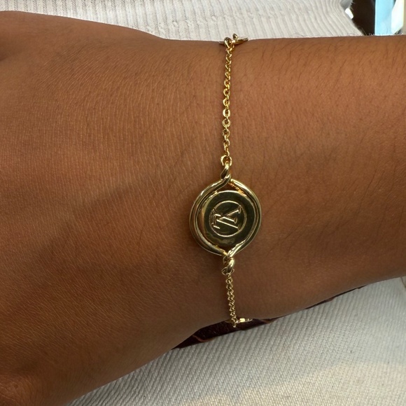 Louis Vuitton bracelet - Picture 1 of 4
